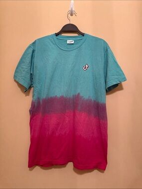 Official TikTok Men's Tie-Dye Fade Turquoise & Fuchsia Pink Social‎ Tee (Size L)